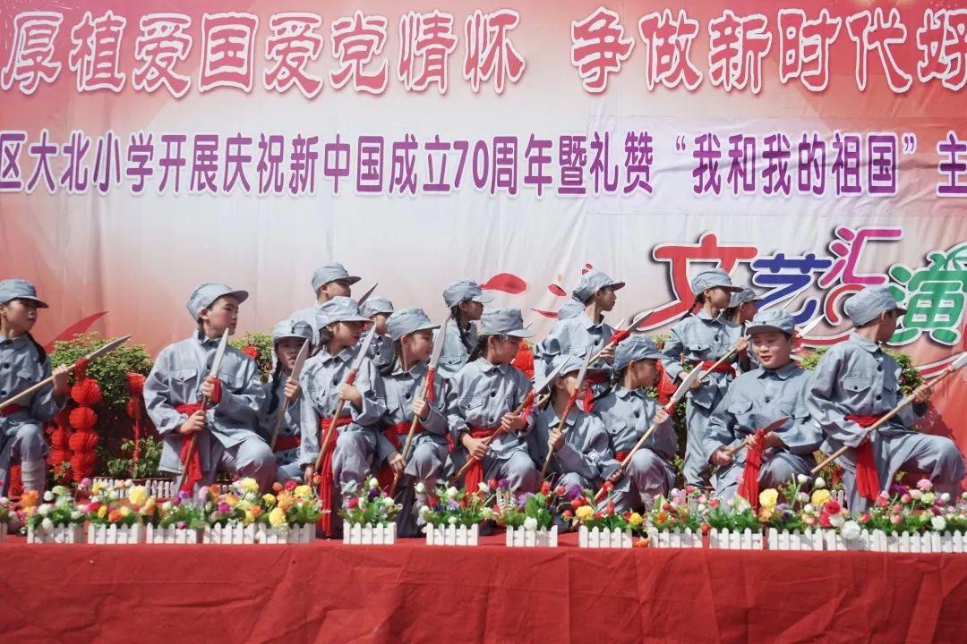 赵黎明老师荣获中国硬笔书法协会成立30周年书法教育先进工作者称号