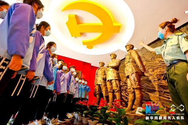 坐高铁大人带小孩需要什么证件？游戏画面