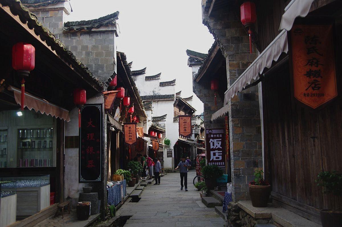 毁灭战士4