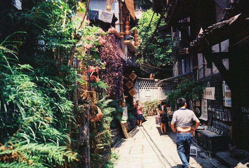 攀登高峰